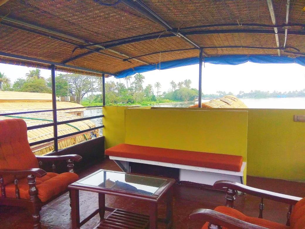 Beach Paradise Day Cruise Houseboat Alappuzha Εξωτερικό φωτογραφία